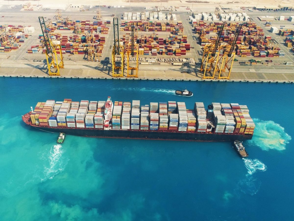 r6hlP7ee-cover-2-edited-1200×900