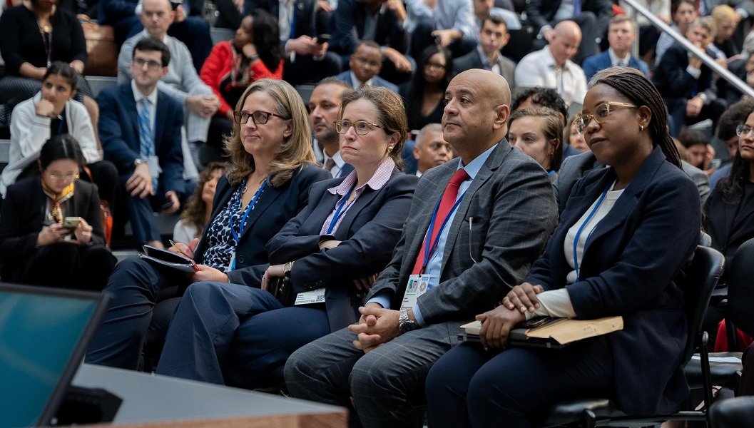 136e72cd-055c-4dd7-a94b-75087c5af9a5